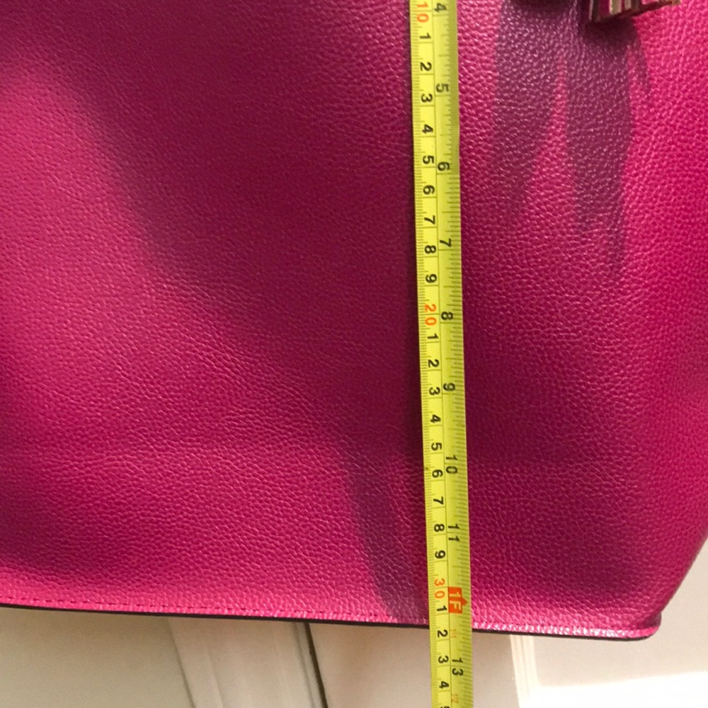 fuchsia bag - Picture 8 of 8